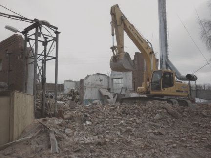 Снос и демонтаж фабрик и заводов